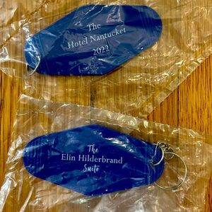 Elin Hilderbrand Hotel Nantucket Keychains